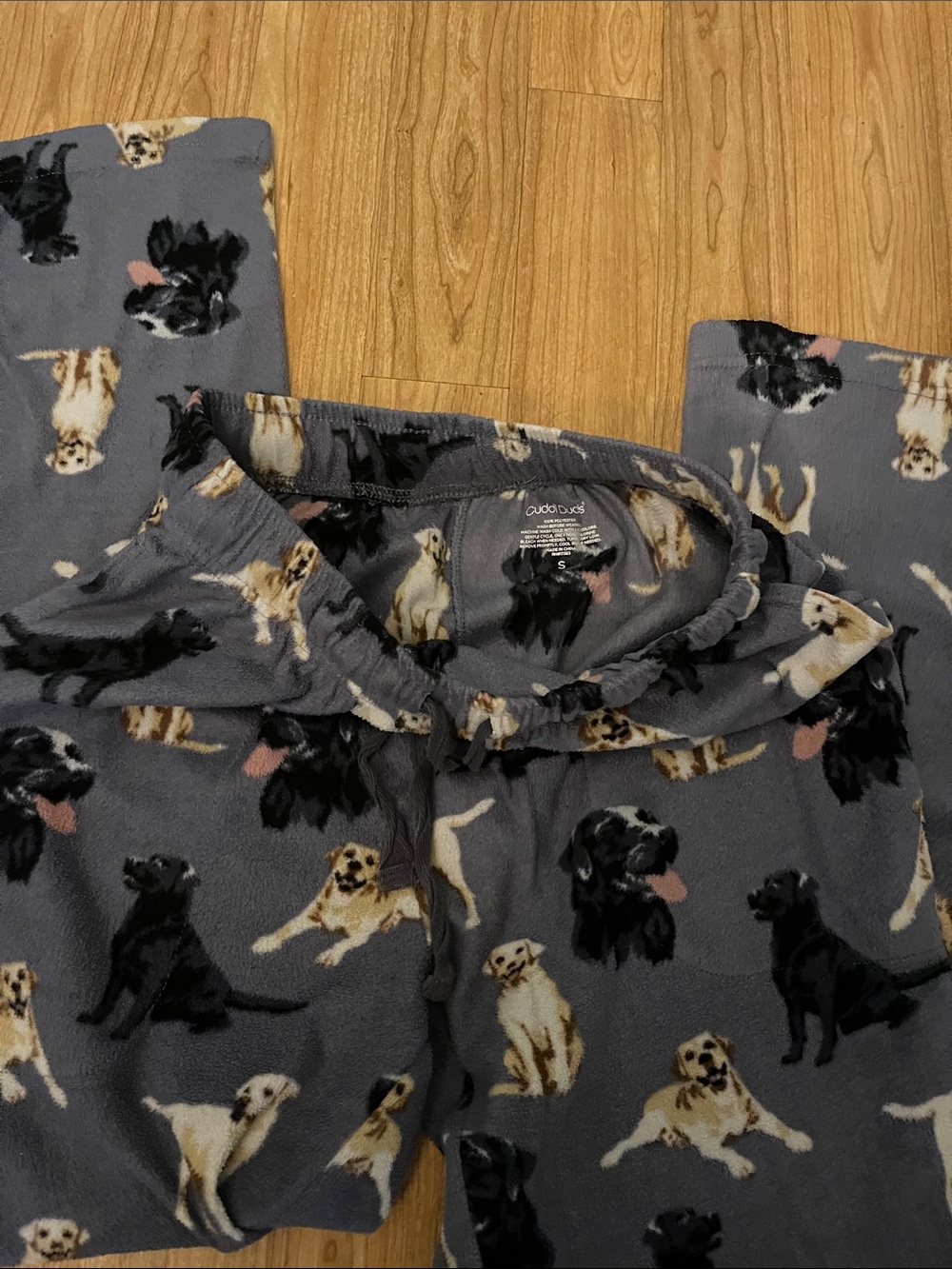 Cuddl Duds Gray Fleece Pajama Pants with Dog Print
